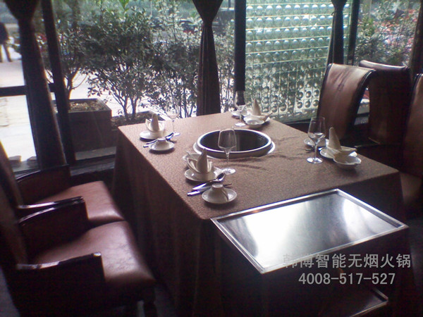 無煙火鍋?zhàn)酪蔚膬?yōu)劣比較